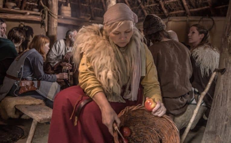 Daily life of a Viking woman